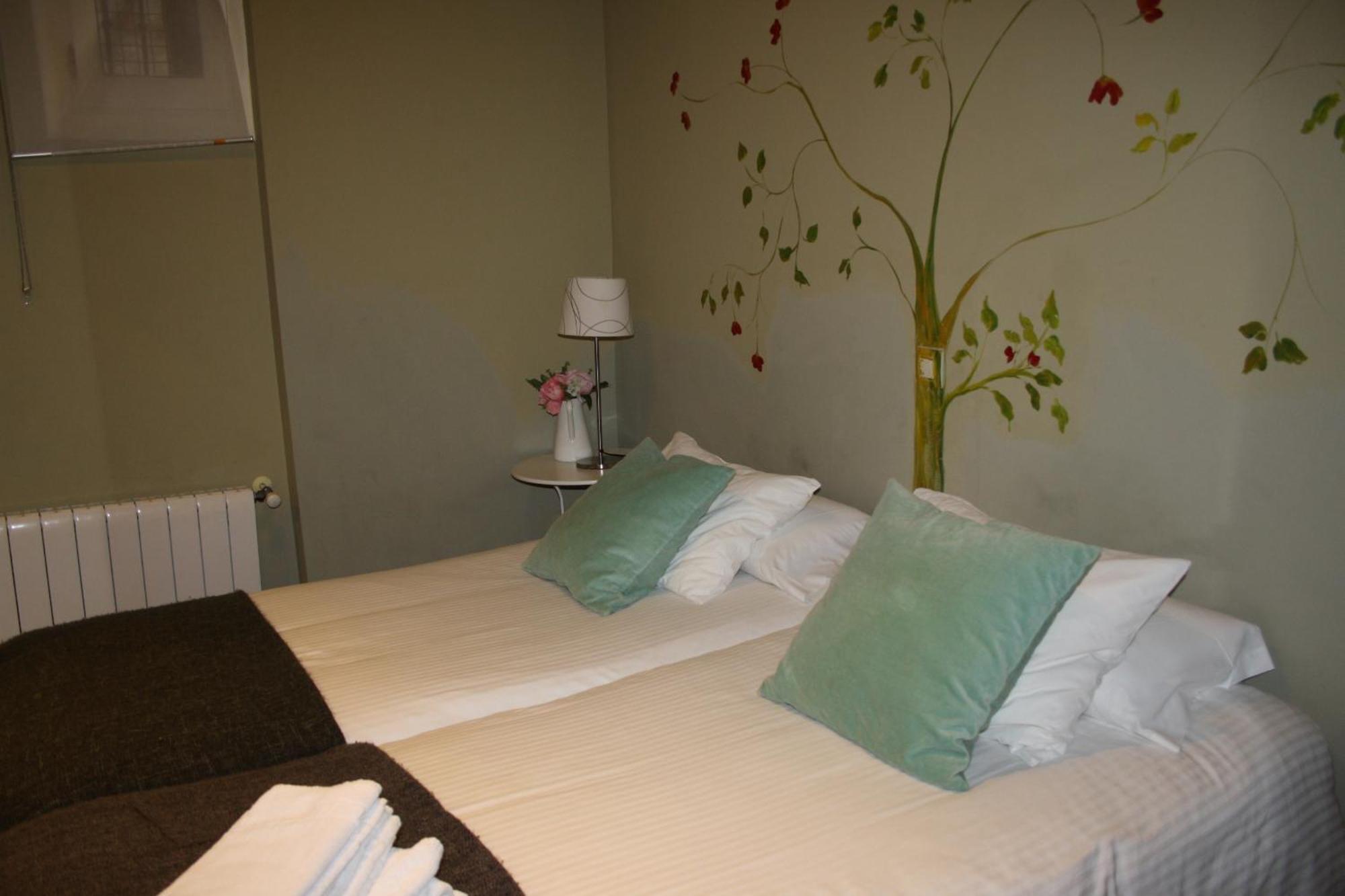 Refitoleria Apartamentos Segovia Ngoại thất bức ảnh